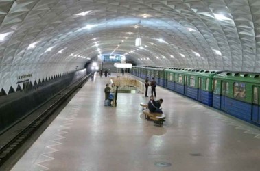 Балута самоустранился от проблемы с льготным проездом студентов в метро
