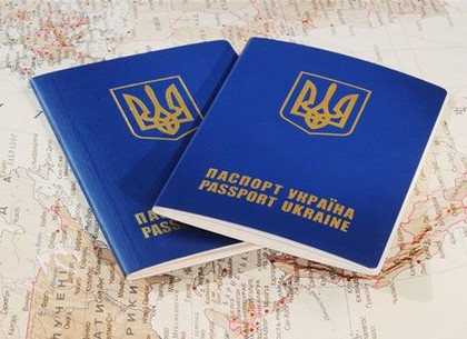 В Харькове документы на оформление биометрических загранпаспортов принимают только в одном пункте