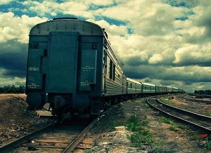Отменили еще один поезд из Харькова на Луганщину