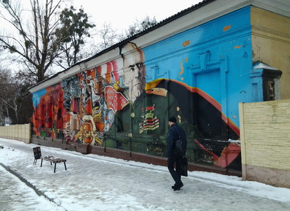 Знакомьтесь – еще один портрет-граффити Жукова в Харькове (ФОТО)
