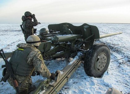 В районе Дебальцево и Волновахи боевики наращивают силы