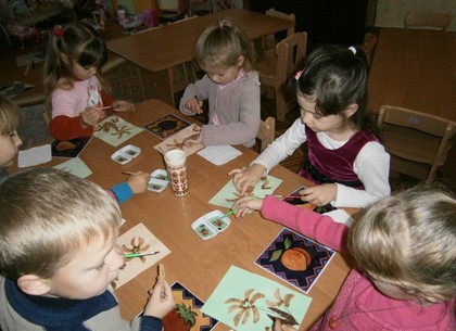 Детские кружки в Харькове не сократят