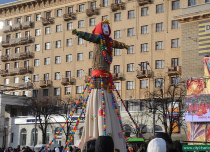 Масленица на площади Свободы: монтаж праздничной ярмарки начнется в конце недели