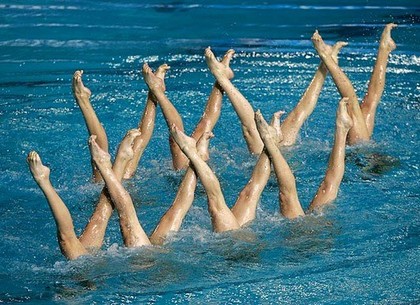 Харьковчанки доминируют на чемпионате Украины по синхронному плаванию (ВИДЕО)