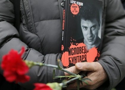 В Москве проходит церемония прощания с Борисом Немцовым (ФОТО)