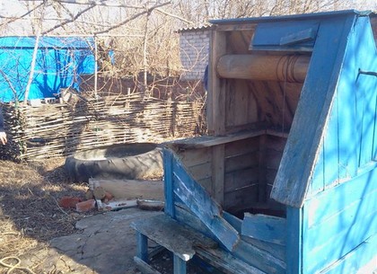 На Харьковщине женщина упала в семиметровый колодец (ФОТО)