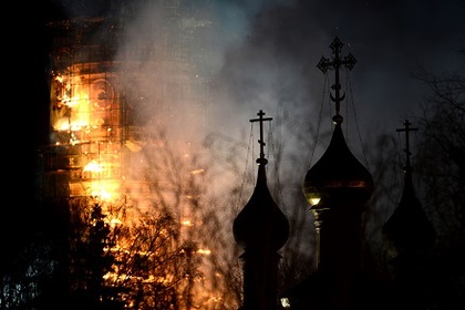 В Москве произошел пожар в Новодевичьем монастыре. Названы причины возгорания (ФОТО, ВИДЕО)