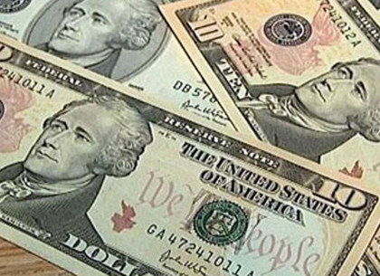 Курс валют НБУ: официальная гривна упала на 47 копеек