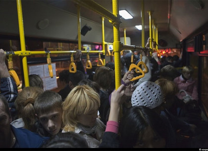 Харьковчане стали больше ездить на трамваях и троллейбусах еще до подорожания маршруток