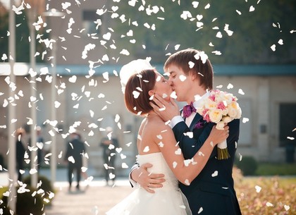 Харьковским молодоженам подарят свадьбу мечты