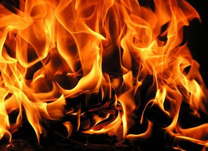 Сильный пожар в Харькове. Погибла женщина