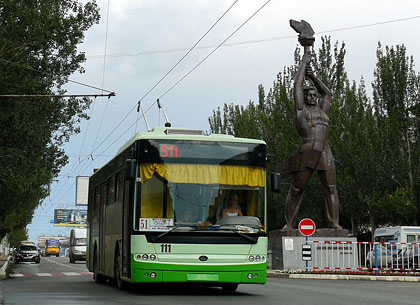 Луганские троллейбусы после восьми месяцев простоя возобновят свое движение