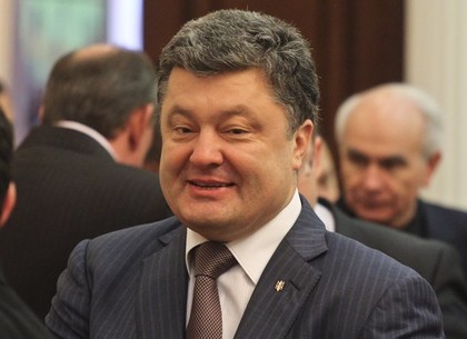 Порошенко обнародовал декларацию о доходах за 2014 год