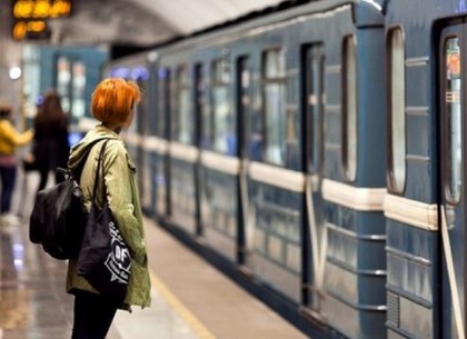 Харьковские студенты получили 28 тысяч карточек на проезд в метро