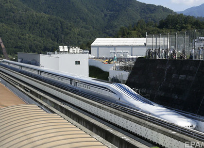 В Японии поезд снова установил скоростной рекорд
