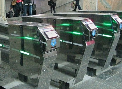 Льготным проездом в метро пользуются более 33 тысяч харьковских студентов