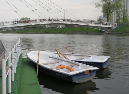 Завтра в Харькове заработают лодочные станции. Сколько будет стоить покататься