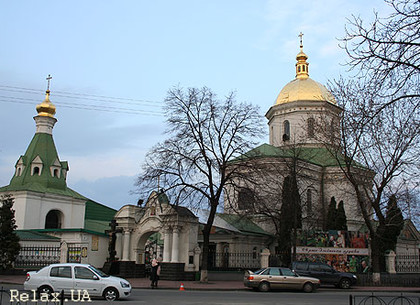 В церкви, где был похоронен Богдан Хмельницкий, начала кровоточить икона