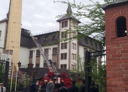Из-за сильного дыма из «Старгорода» эвакуировали посетителей (ФОТО)