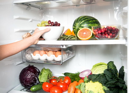 Соседи по холодильнику: как дольше сохранить овощи свежими