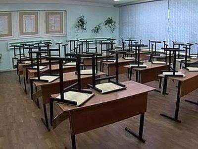 В Украине закрыли почти четыре тысячи детсадов и школ