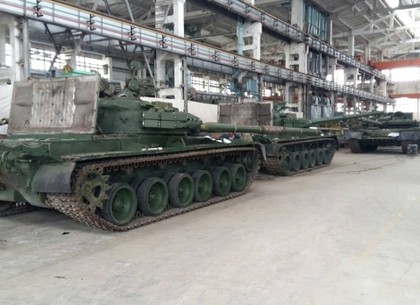 В Харькове модернизируют танки Т-80 для Минобороны