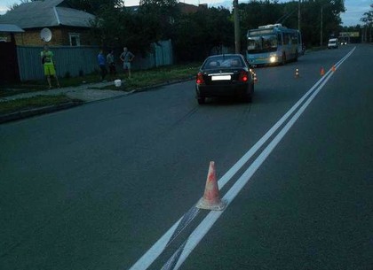 На выходных харьковские водители сбили двух пешеходов (ФОТО)