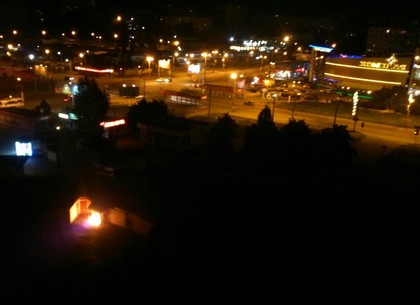 Ночной пожар возле станции метро «Героев Труда» (ФОТО)