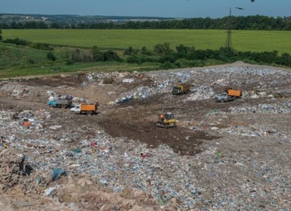 Харьковчане стали «производить» меньше мусора