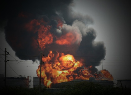 На нефтеперерабатывающем заводе Полтавщины взорвалась емкость с мазутом