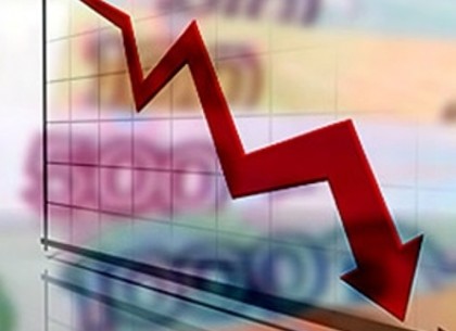 Экономисты: рубль будет стремительно падать вниз, а рост доллара удастся затормозить