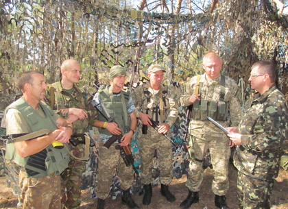 Бойцам в зоне АТО предлагают после демобилизации работать в харьковских военкоматах