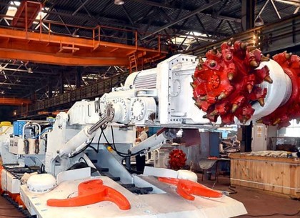 На заводе «Свет шахтера» отметили День машиностроителя