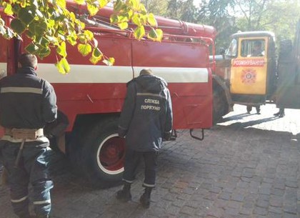 Спасатели рассказали, что за боеприпас они нашли в стене корпуса университета Каразина (ФОТО)
