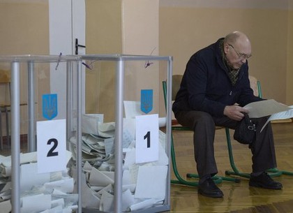 К половине первого дня проголосовали 17,2% харьковчан