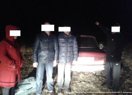 Ночью под Волчанском задержали автомобиль с нелегалами