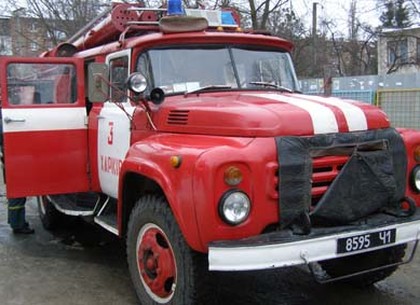 В Харьковской области за сутки спасатели ликвидировали 14 пожаров и возгораний связанных с выжиганием листьев и сухой травы