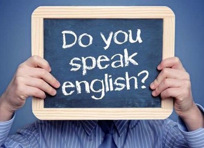 Порошенко объявил 2016-й годом английского языка