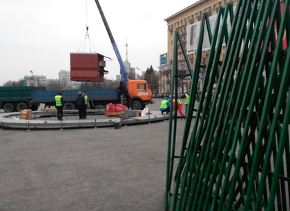Площадь Свободы начали готовить к Новому году: какой будет главная елка Харькова