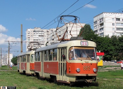 На Салтовке продолжают менять трамвайные рельсы: движение по Тракторостроителей закроют на месяц