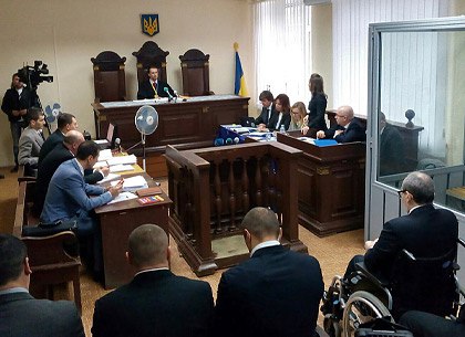 Судебное заседание по делу Кернеса в Полтаве (Текстовая трансляция, ФОТО)