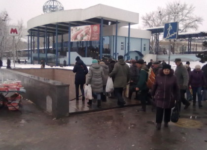 На станции метро «Пролетарская» в Харькове есть стометровый резервуар с водой (ФОТО)
