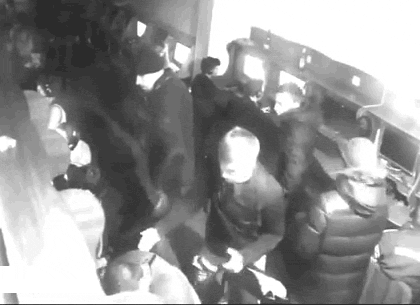 Группа молодчиков избила подростков в Интернет-клубе на Салтовке (ВИДЕО, ФОТО)