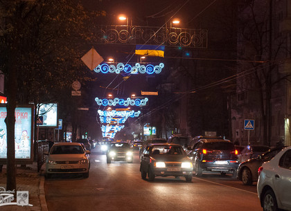 Как Харьков украшают к Новому году
