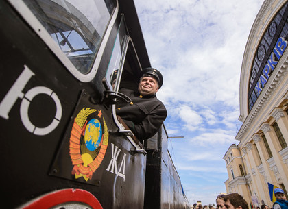 Новогодний ретро-поезд отправится из Харькова: пассажирами станут дети бойцов АТО