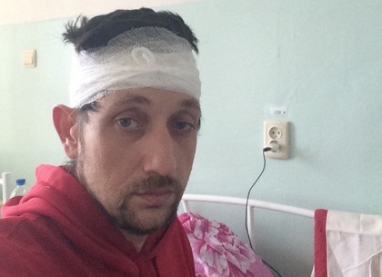 В Харькове мужчина ударил соседа палкой по голове и пытался зарезать