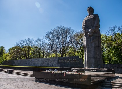 Депутаты выделили деньги на ремонт Мемориала Славы