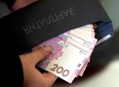 Торговая фирма под Харьковом «сэкономила» на зарплатах в конвертах почти 800 тысяч налогов