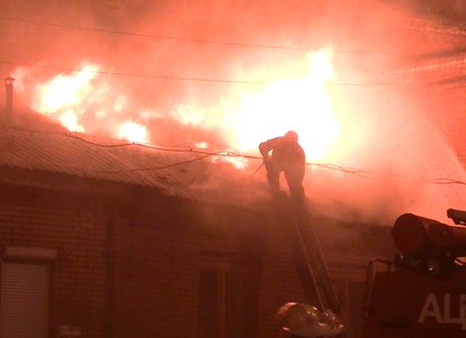 Масштабный пожар в Харькове: горели гаражные боксы