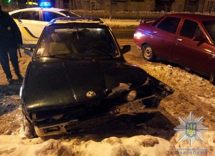 У пьяного водителя, который снес забор в центре Харькова, нашли наркотики